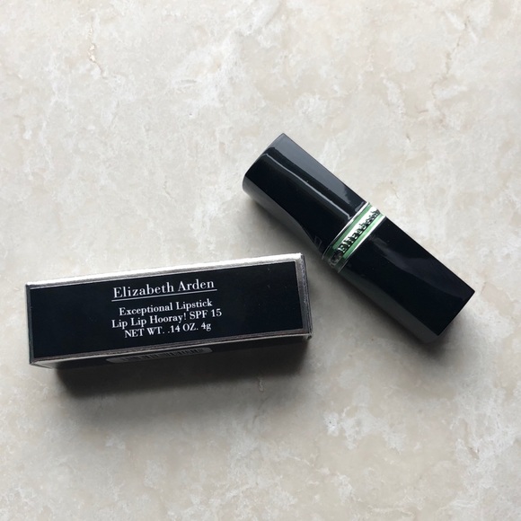 Elizabeth Arden Lipstick “Flaunt - Picture 2 of 4
